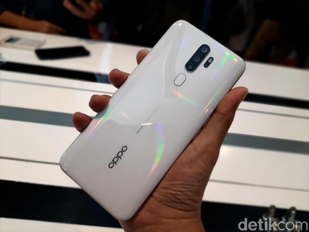Kejutan Penampakan Oppo A5 2020 Harga Rp 2 Jutaan Kejutan Penampakan Oppo A5 2020 Harga Rp 2 Jutaan