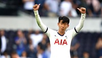 Tottenham memainkan permainan terbaiknya ketika diperkuat Son Heung-min. Pesepakbola Korea Selatan itu mengemas dua gol melawan Palace, yang menunjukkan skill, pergerakan, dan kemampuan kedua kakinya yang luar biasa. Foto: Getty Images