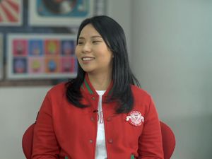 Penjelasan Livi Zheng Soal Rumah Produksi Sun and Moon Films Penjelasan Livi Zheng Soal Rumah Produksi Sun and Moon Films