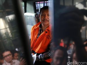 Eks Sekda Jabar Tersangka Suap Proyek Meikarta Segera Disidang Eks Sekda Jabar Tersangka Suap Proyek Meikarta Segera Disidang