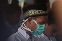 Jokowi Salat Minta Hujan Sebelum Tinjau Karhutla di Riau