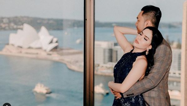 Anggota Girls Squad, Sally Adelia Lakukan Foto Prewed di Sydney?