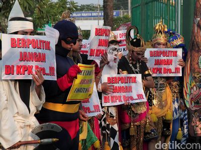 Hanoman hingga Wiro Sableng Dukung UU KPK