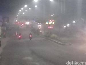 Udara di Jambi Malam Ini Berbahaya, Warga: Asap Sampai ke Dalam Rumah