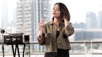 Lebih Dekat dengan Regina Poetiray, Pengganti Momo di Geisha