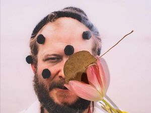 Bon Iver Konser di Jakarta Awal 2020, Ini Harga Tiketnya