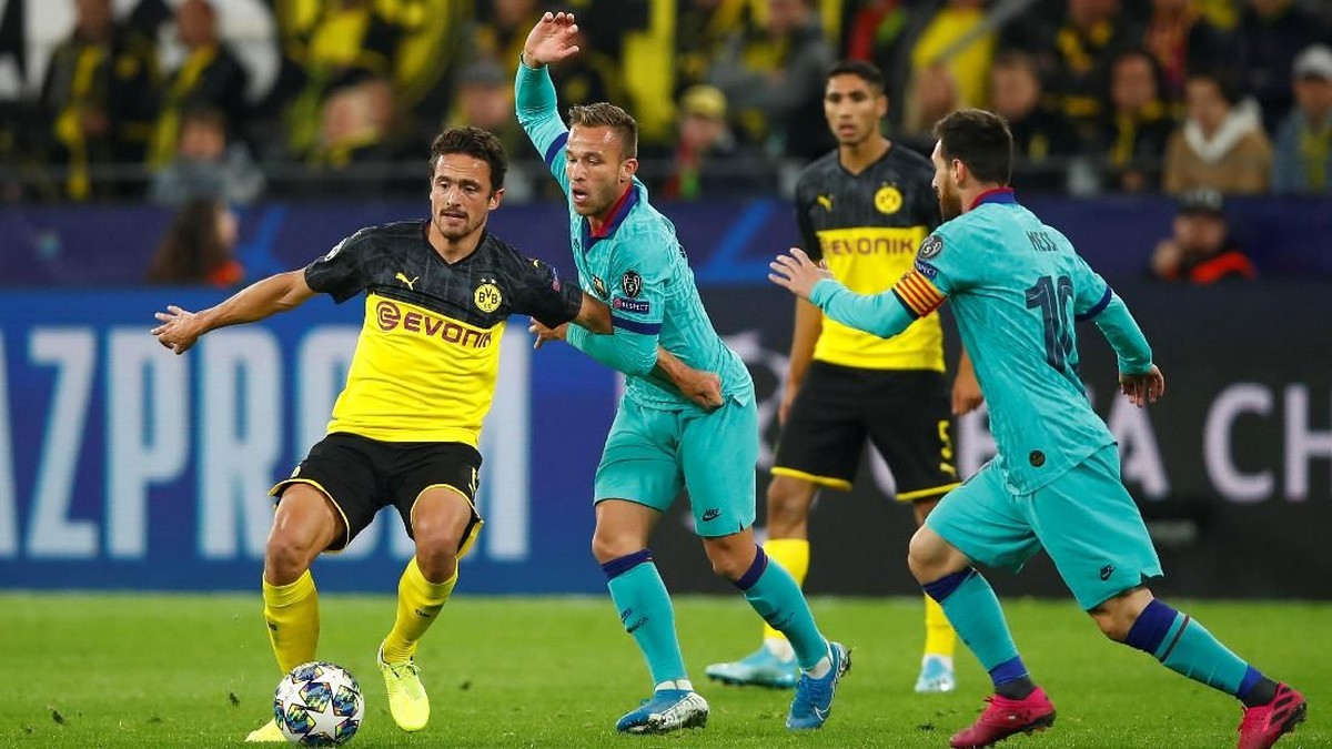 Borussia Dortmund vs Barcelona imbang tanpa gol. (Foto: Wolfgang Rattay/Reuters)