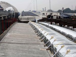 Melihat Tol Japek Elevated yang Hampir Rampung