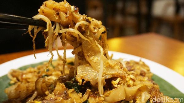 Gurih Mulur Kwetiau Legendaris Khas Pontianak yang Ada di Wilayah Senopati!