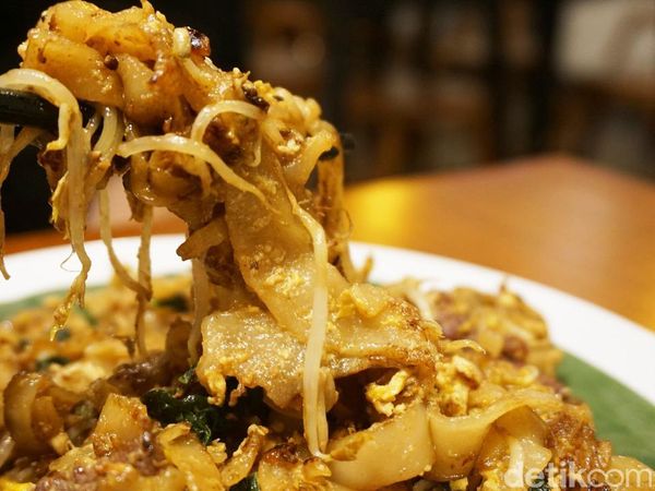 Gurih Mulur Kwetiau Legendaris Khas Pontianak yang Ada di Wilayah Senopati!