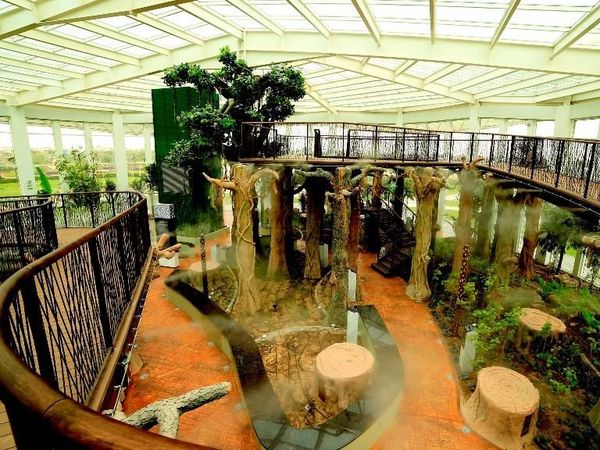 Foto: Wisata Muslim Quranic Park di Dubai