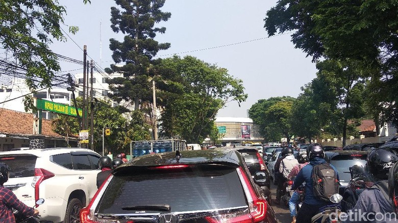 Atasi Kemacetan, Rekayasa Jalan Diberlakukan di Jalan Jakarta Atasi Kemacetan, Rekayasa Jalan Diberlakukan di Jalan Jakarta