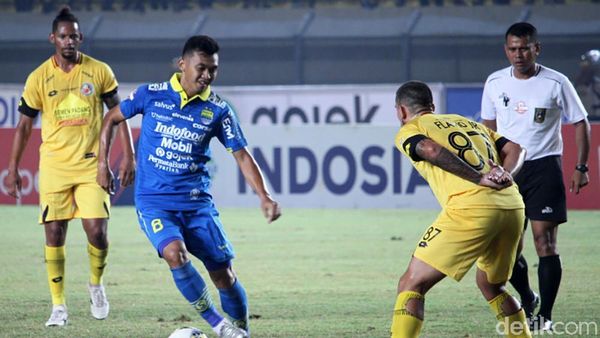 Persib Vs Semen Padang Tanpa Pemenang