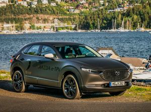 Mazda Listrik Siap Tampil Bulan Depan