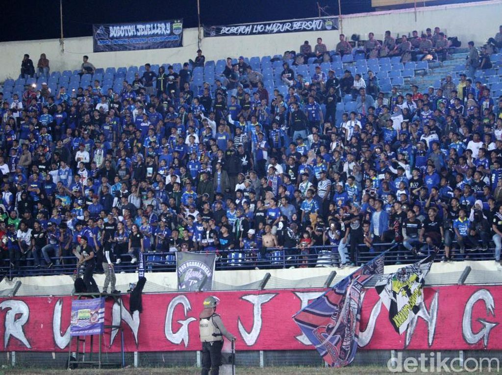 Persib Dijadwalkan Uji Coba dengan Hamburger SV Persib Dijadwalkan Uji Coba dengan Hamburger SV