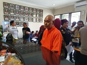 Kelakuan Bejat Aki Uban, Cabuli Bocah Bermodal Surat Cinta Kelakuan Bejat Aki Uban, Cabuli Bocah Bermodal Surat Cinta