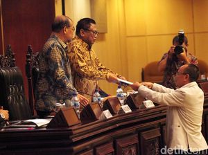 Akhir Masa Jabatan, DPD RI 2014-2019 Sumbang Rp 1 M untuk Korban Rusuh Papua