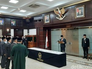 Wiranto Lantik Mayjen Tri Soewandono sebagai Sesmenko Polhukam