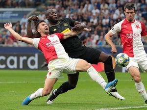 Skriniar: Inter Milan Ketiduran Lawan Slavia Praha Skriniar: Inter Milan Ketiduran Lawan Slavia Praha