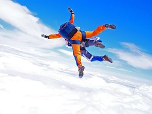 Tragis! Skydiver Tewas Setelah Parasutnya Gagal Mengembang Tragis! Skydiver Tewas Setelah Parasutnya Gagal Mengembang