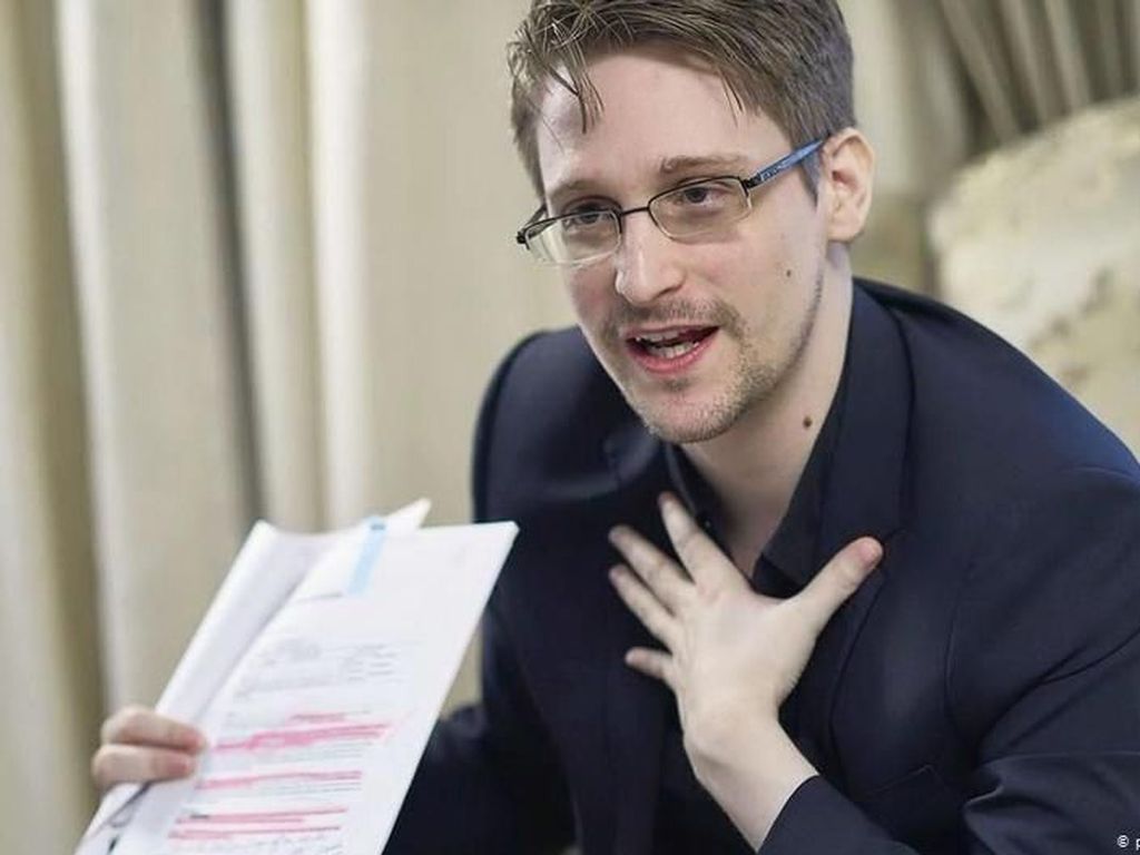 Snowden: Jerman Adalah Contoh Utama Kerja Sama Pengawasan Intelijen AS Snowden: Jerman Adalah Contoh Utama Kerja Sama Pengawasan Intelijen AS