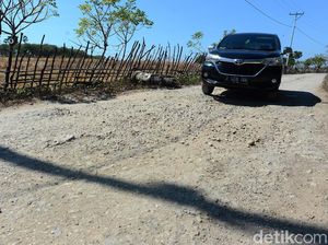 Akses Jalan Menuju Wisata Mulut Seribu Perlu Berbenah