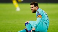 Barcelona tak banyak mengancam gawang Dortmund meski sudah ada Messi. REUTERS/Wolfgang Rattay.