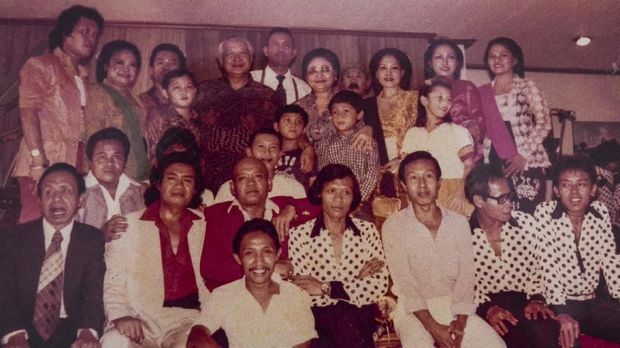 Grasi Soeharto dan Belitan Kasus Hukum Srimulat