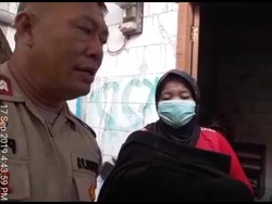 Polisi yang Bantu Nenek Gendong Jasad Bayi di Jakut Diganjar Penghargaan