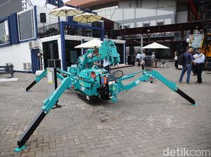 Melihat Pameran Alat Berat di JIExpo Kemayoran