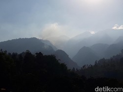 Kebakaran di Gunung Merbabu Rusak Pipa Air Bersih Warga