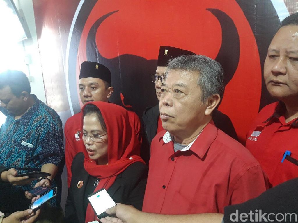 Uji Kesiapan Calon Kepala Daerah, PDIP Jatim Gelar Fit and Proper Test Uji Kesiapan Calon Kepala Daerah, PDIP Jatim Gelar Fit and Proper Test