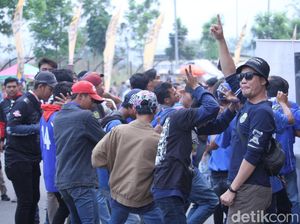 Bobotoh Persib Sesaki Jalak Harupat Jelang Persib vs Semen Padang