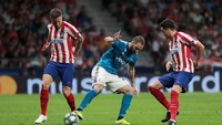 Sempat unggul dua gol, Bianconeri dipaksa imbang 2-2 oleh Atletico. REUTERS/Susana Vera.