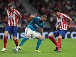 Sempat unggul dua gol, Bianconeri dipaksa imbang 2-2 oleh Atletico. REUTERS/Susana Vera.