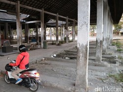 Begini Kondisi Bangunan Peron Eks Terminal Seloaji yang Terabaikan