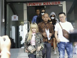 Dinar Candy Merasa Difitnah Babby Fey, Kenapa Lagi?