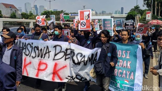Mereka menolak revisi UU KPK