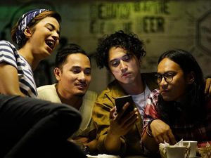 Awal & Akhir Jadi Soundtrack Film NKCTHI