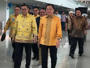 Agung Laksono Minta Jangan Ada Elite Politik Obok-obok Ormas Golkar