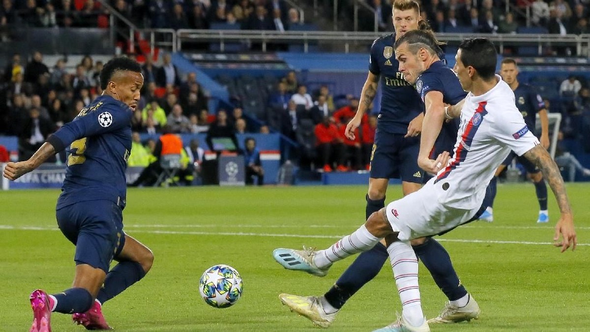 Real Madrid tidak tertekan jelang laga tandang di PSG, melainkan termotivasi. (Foto: Michel Euler/AP Photo)