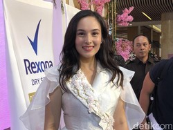 Selain Deodoran, Jaga Makanan Jadi Cara Chelsea Islan Jaga Bau Badan