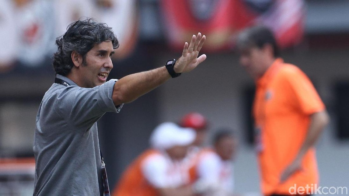 Stefano Cugurra Teco bsa berkumpul dengan keluarga karena libur di Bali United. (Foto: detikcom/Rifkianto Nugroho)