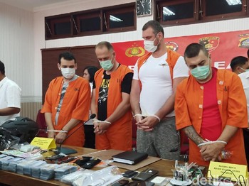 Menguak Geng Bulgaria Pembobol ATM di Bali Menguak Geng Bulgaria Pembobol ATM di Bali