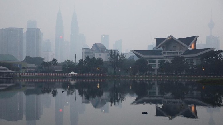 Kabut Asap Makin Parah, Malaysia Liburkan Lebih dari 2 Ribu Sekolah