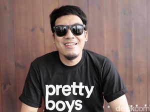 Seloroh Desta Mau Gantikan Brian di Sheila on 7 Seloroh Desta Mau Gantikan Brian di Sheila on 7