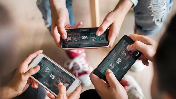 Ilustrasi main game mobile