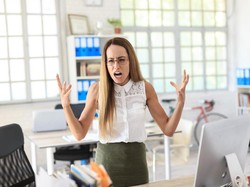 Zodiak Keuangan 25 September: Leo Kurang Begitu Bagus