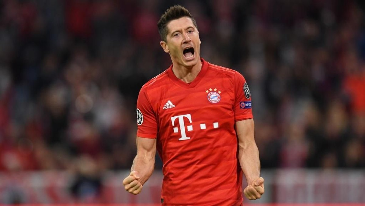 Robert Lewandowski sudah 200 gol untuk Bayern Munich. (Foto: Christof Stache / AFP)