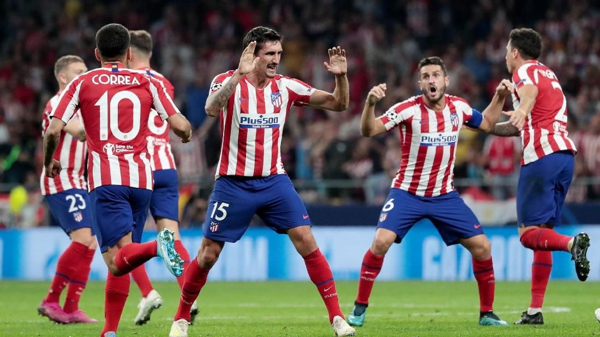 Atletico Madrid tak pasrah saat tertinggal 0-2 dari Juventus. (Foto: Susana Vera/Reuters)